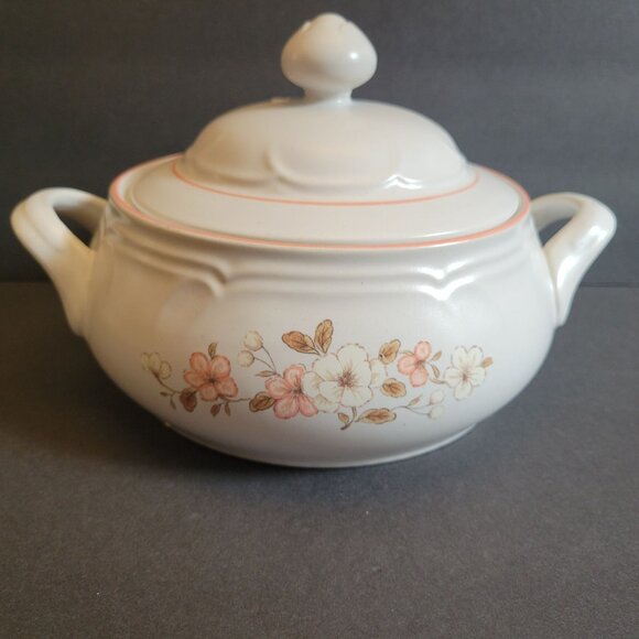 Vintage Country Ware Peachwood Stoneware Floral Soup Tureen With Lid & Handles W - Picture 1 of 11
